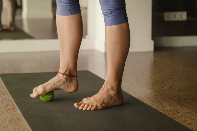 exercices de stretching pour soulager les douleurs musculaires et comment libérer la voûte plantaire