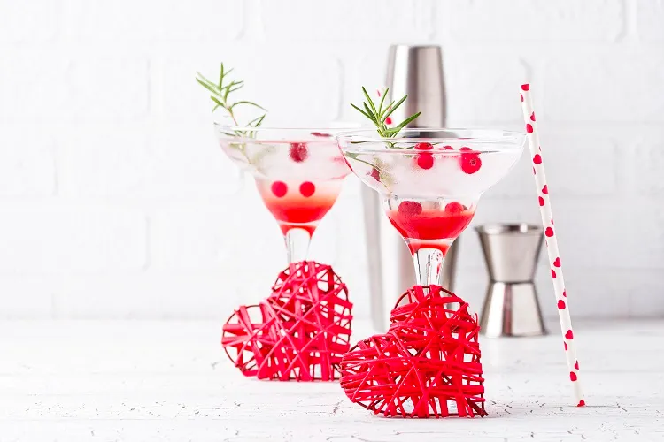 nos idées pour préparer des cocktails pour la saint valentin