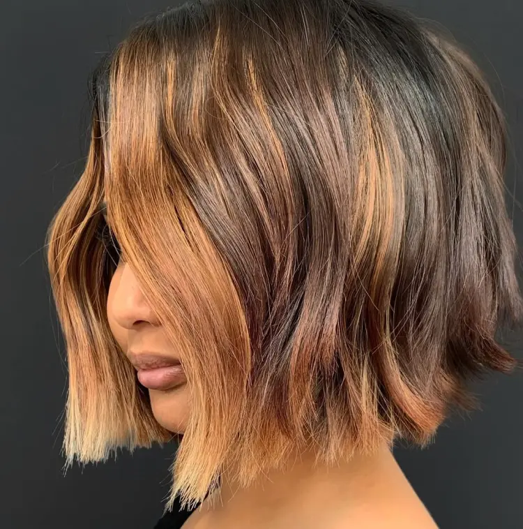 coupe carré bob avec balayage tendance 2025