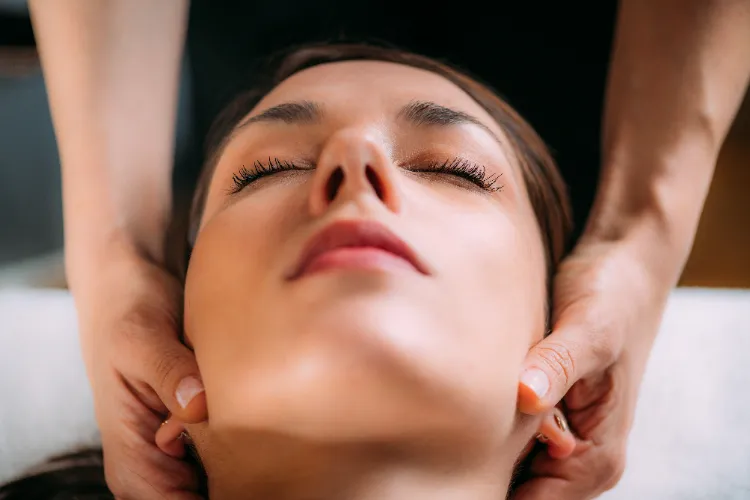 les bienfaits du drainage lymphatique du visage