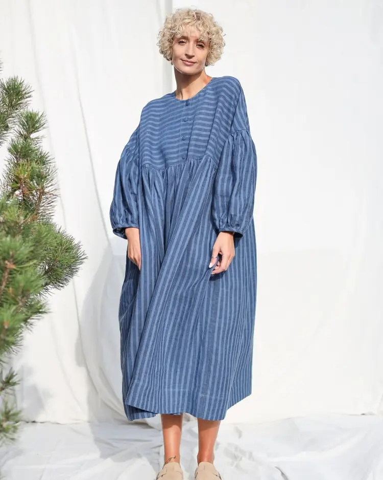 robe d'été maxi femme mature tendance 2025 