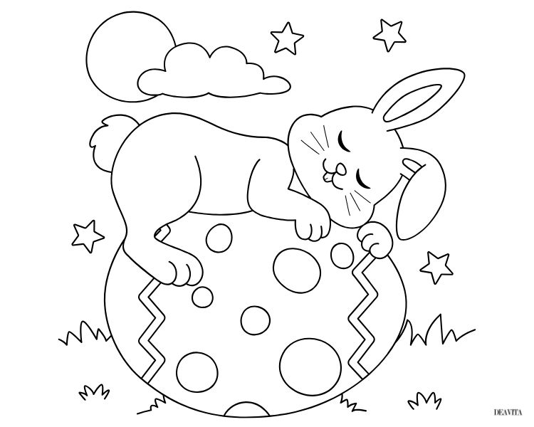 un mignon lapin endormi repose paisiblement sur un œuf géant et sous un ciel étoilé