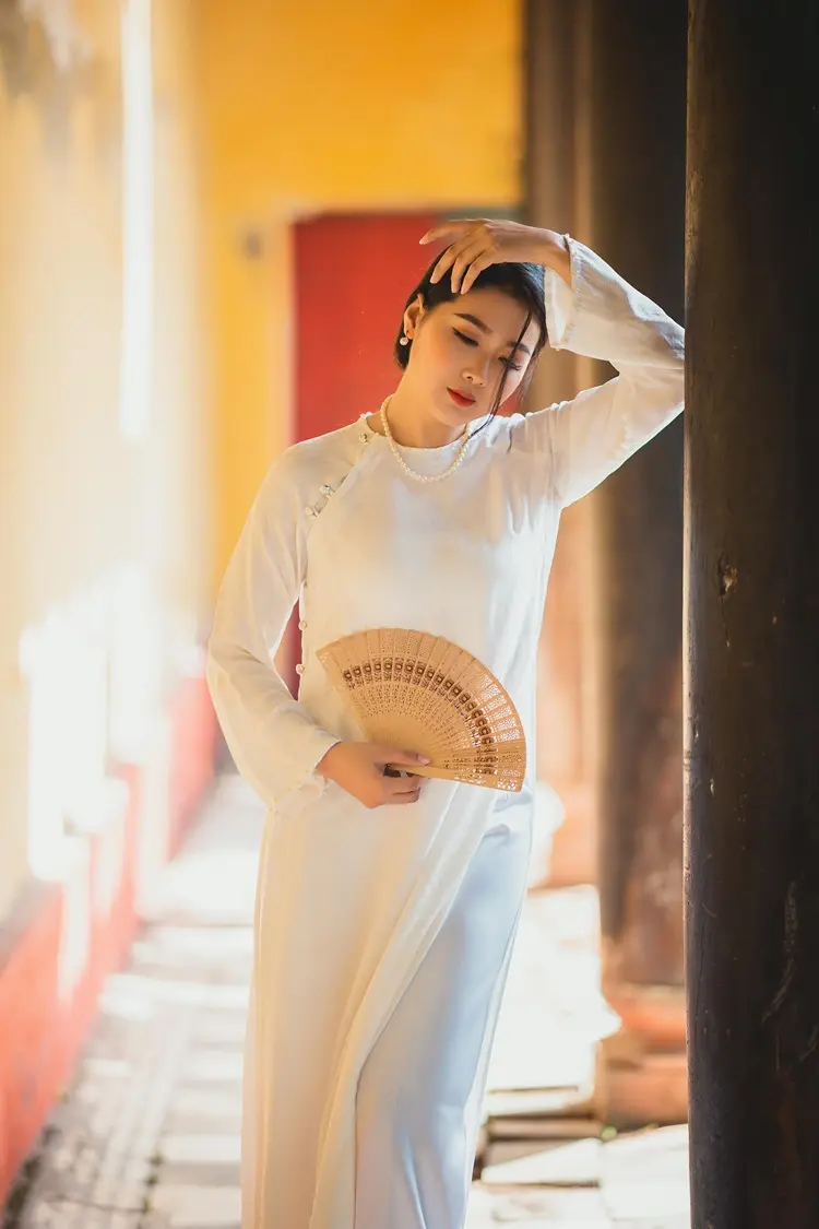 china old money, tendance mode, robe traditionnelle