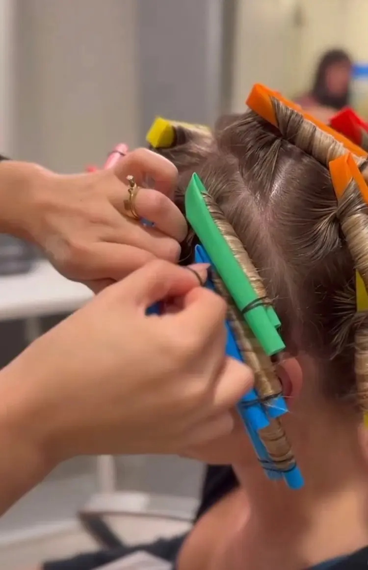 comment se boucler les cheveux avec des pailles, straw curls