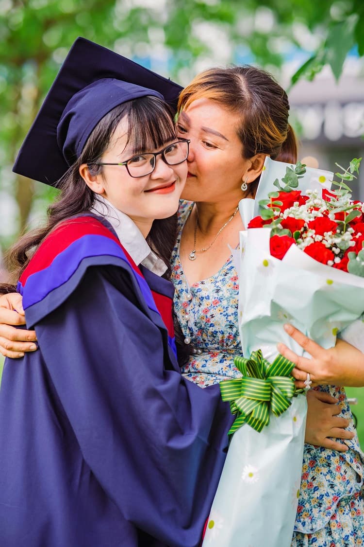 idées de tenues inspirantes pour la graduation de sa fille