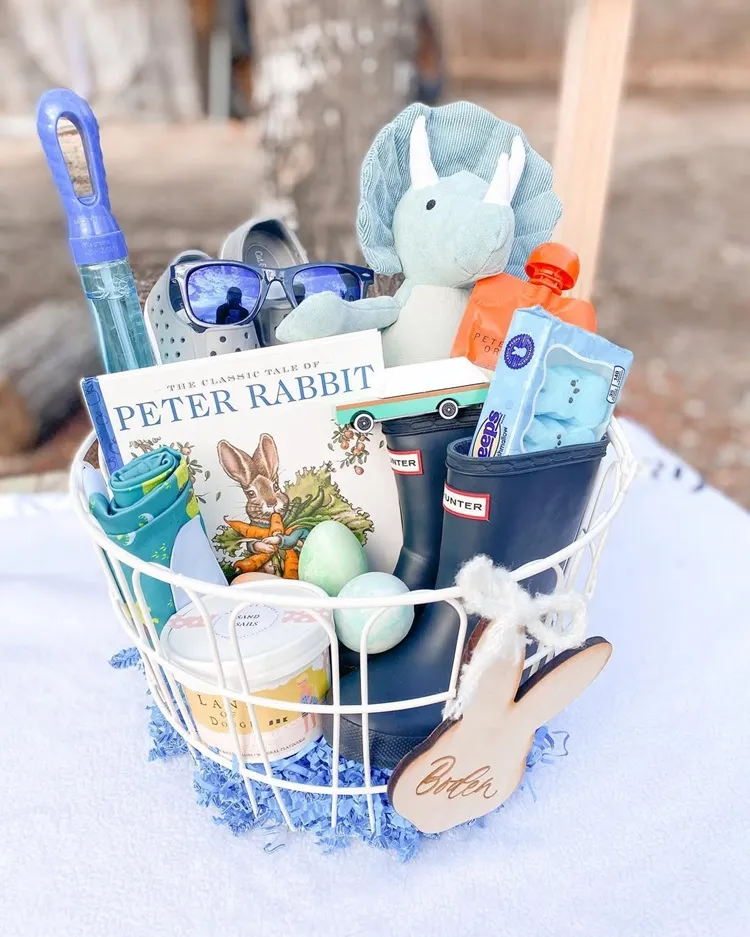 un ensemble creatif invitant à l'aventure en plein air un cadeau idéal pour les petits curieux