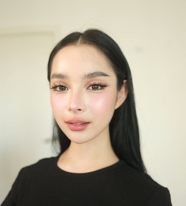 comment se maquiller comme une chinoise en adoptant le maquillage douyin tendance