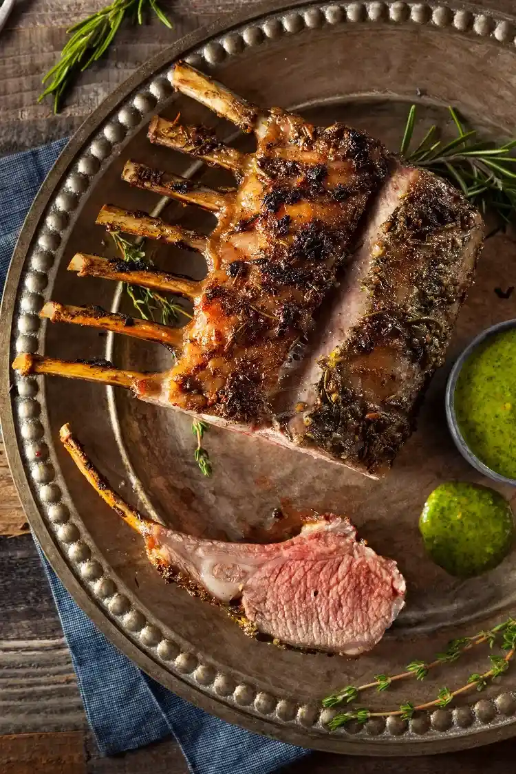conseils de chefs pour préparer des côtelettes d'agneau tendres