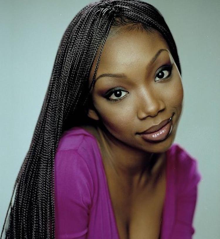 nos idées inspirantes pour coiffer les micro braids comme une pro