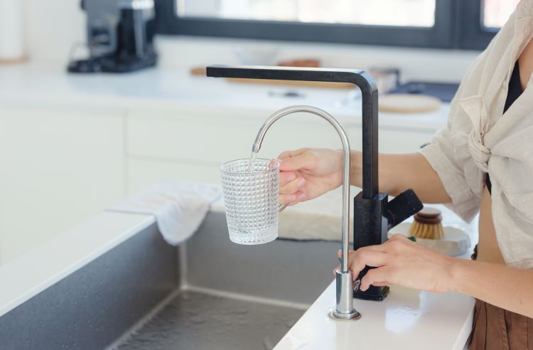 quels sont les principaux polluants dans l'eau du robinet