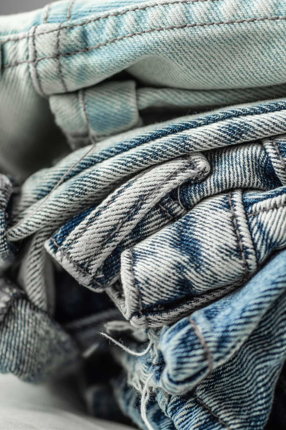 la fabrication de denim est parmi les plus dangereuses de l’industrie textile
