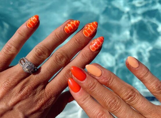 la manucure Aperol Spritz est la tendance nail art été à ne pas manquer