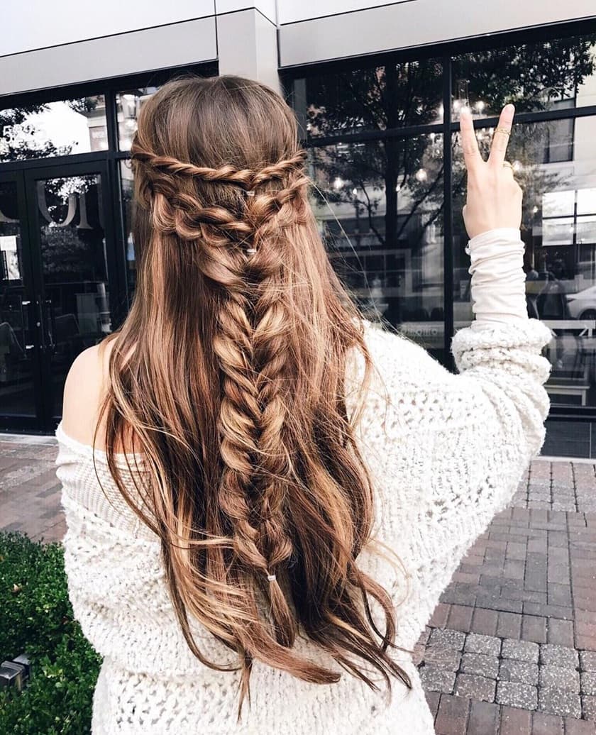 la tendance coiffure été 2025 est aux tresses
