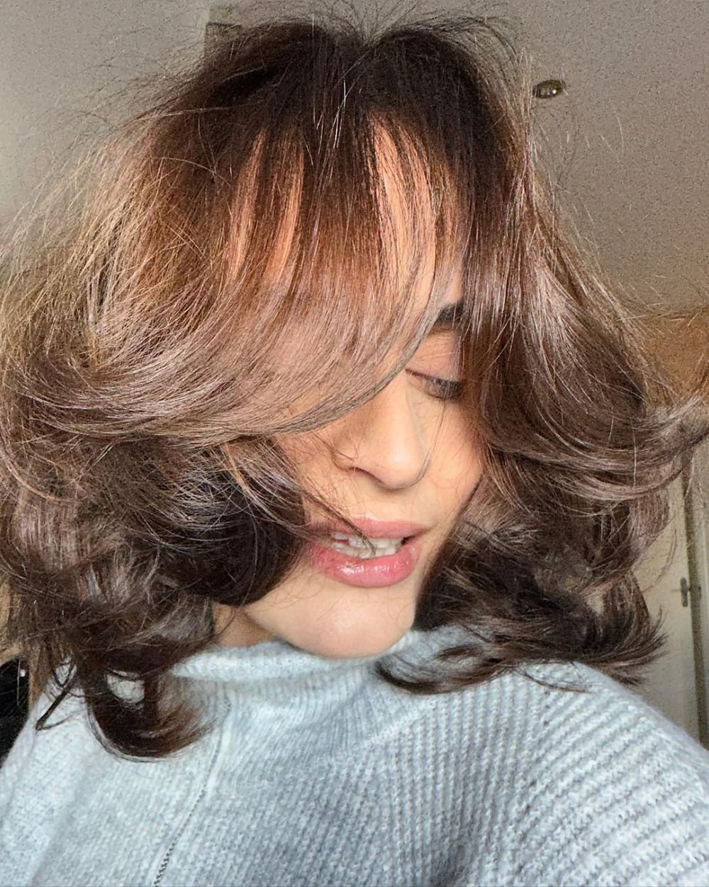 le curved bob-une coupe à effet rebodni pour tous les types de cheveux