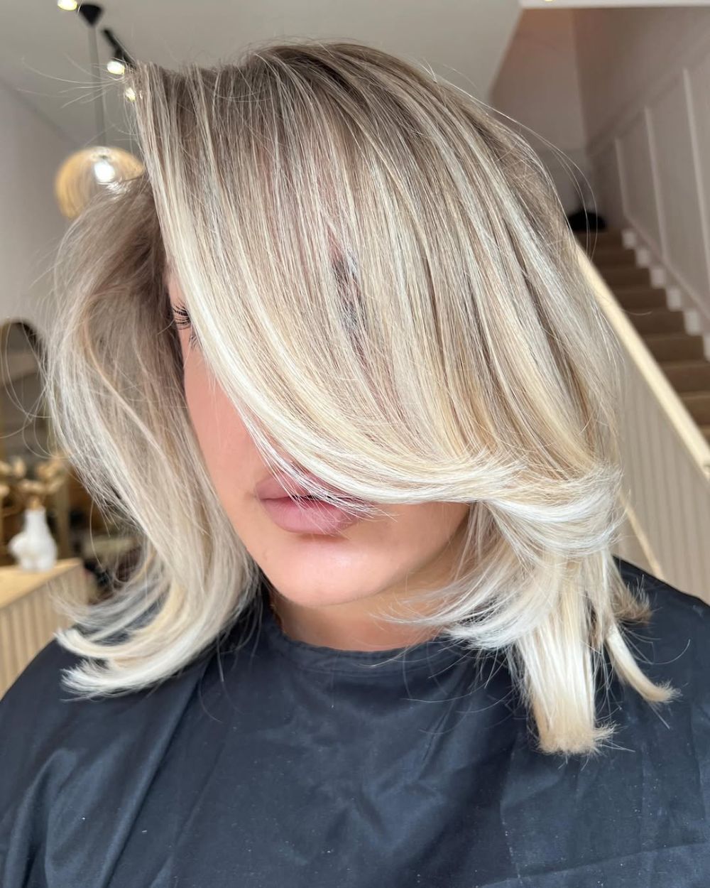 quelles variations du curved bob pour un effet volumineux et rebondi impeccable