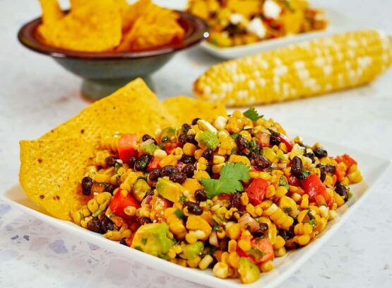salade de maïs, tortilla chips