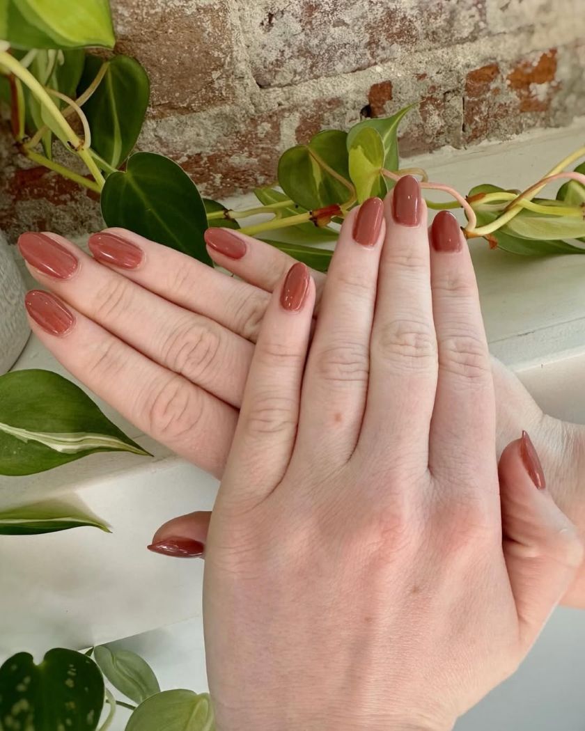 Une teinte douce qui sublime la peau de façon discrète ou un style parfait pour le quotidien