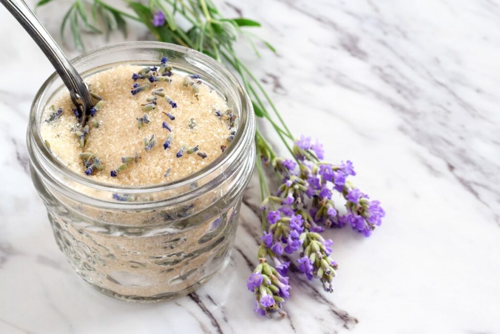 comment faire du sucre à la lavande avec fleurs séchées, recette facile