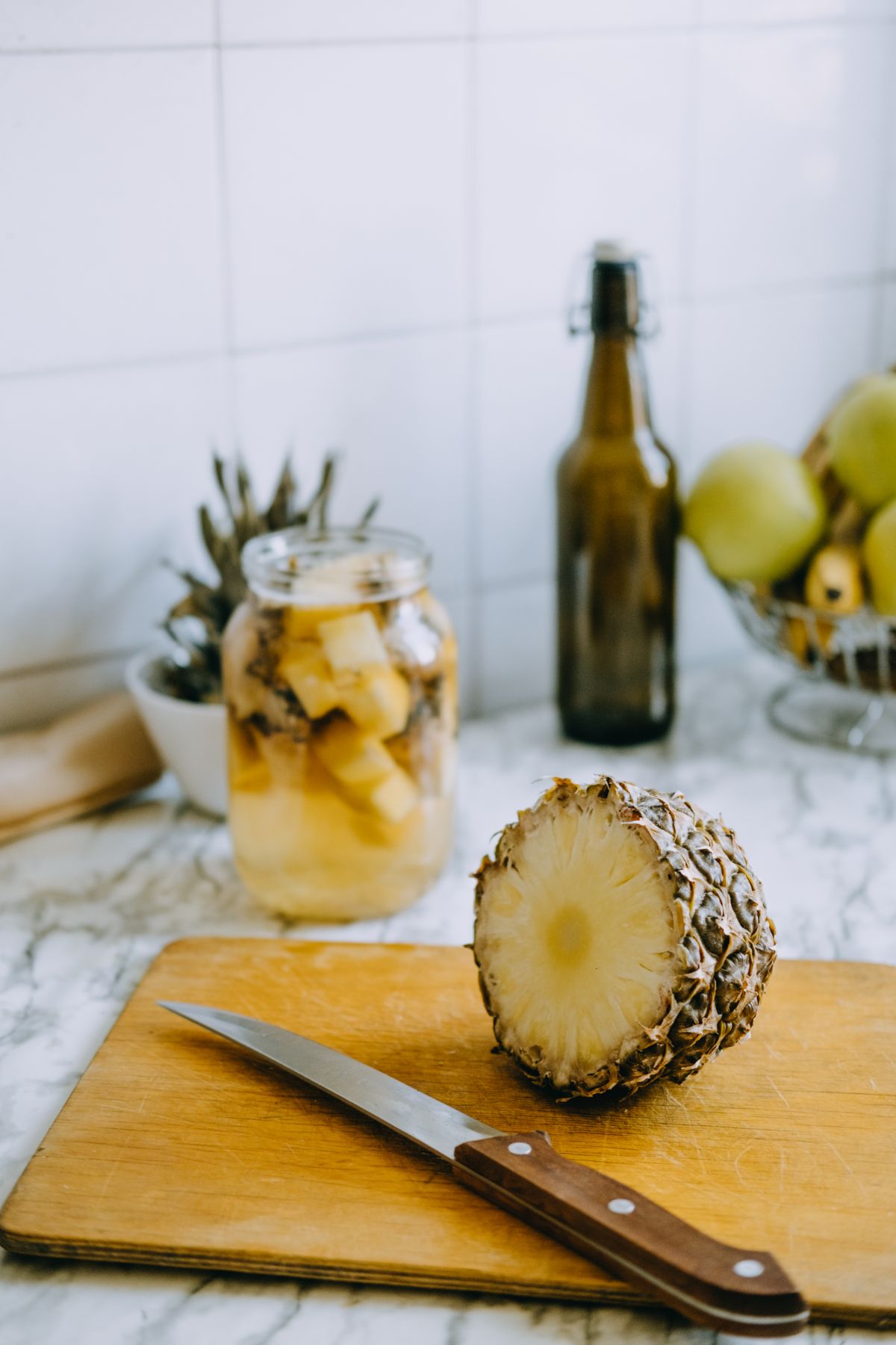comment préparer une boisson fermentée maison et réutiliser les restes de fruits de saison