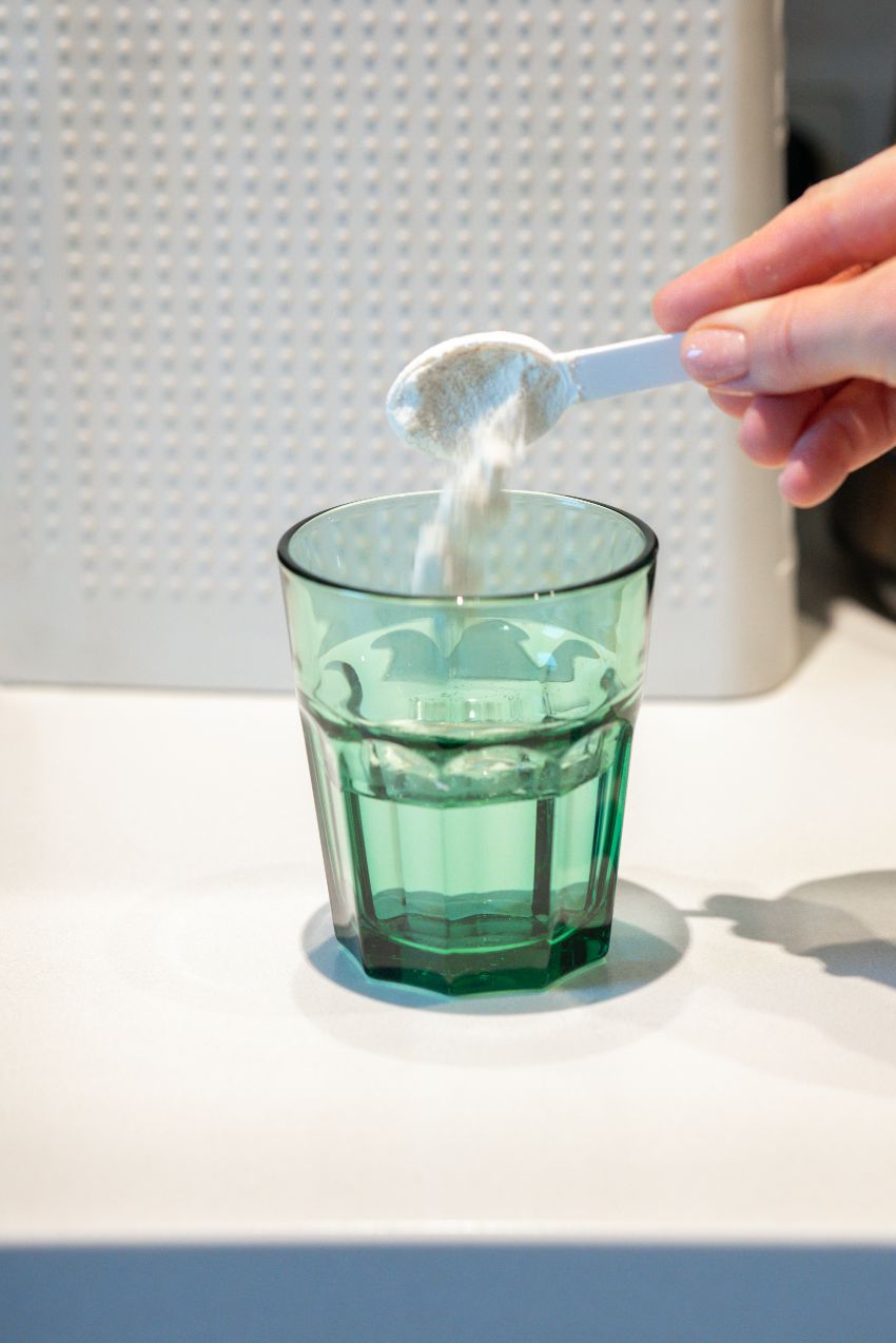 de l'acide citrique pour nettoyer les boutons gras de la cuisinière