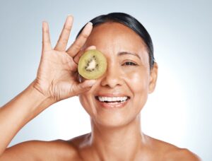 les nutriments essentiels pour une peau éclatante et une santé de fer