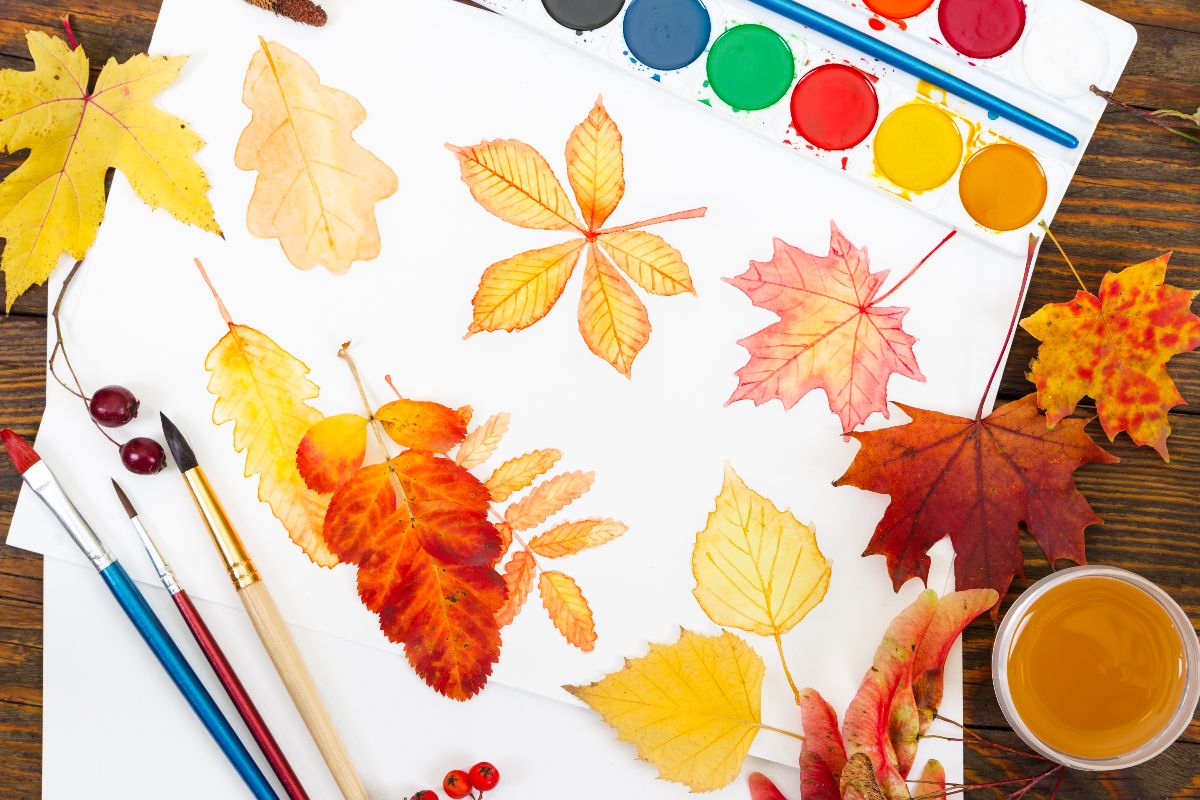 atelier peinture automne -un terrain de jeu sensoriel