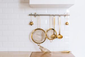 4 solutions pour nettoyer le laiton