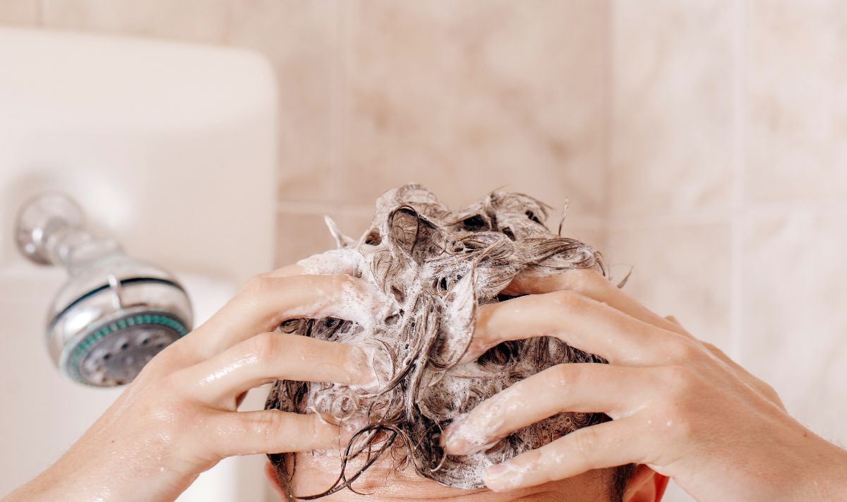 chute de cheveux homme-éviter les produits inadaptés