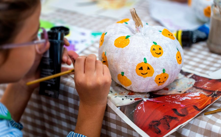 idées de peinture de citrouille Halloween 2025