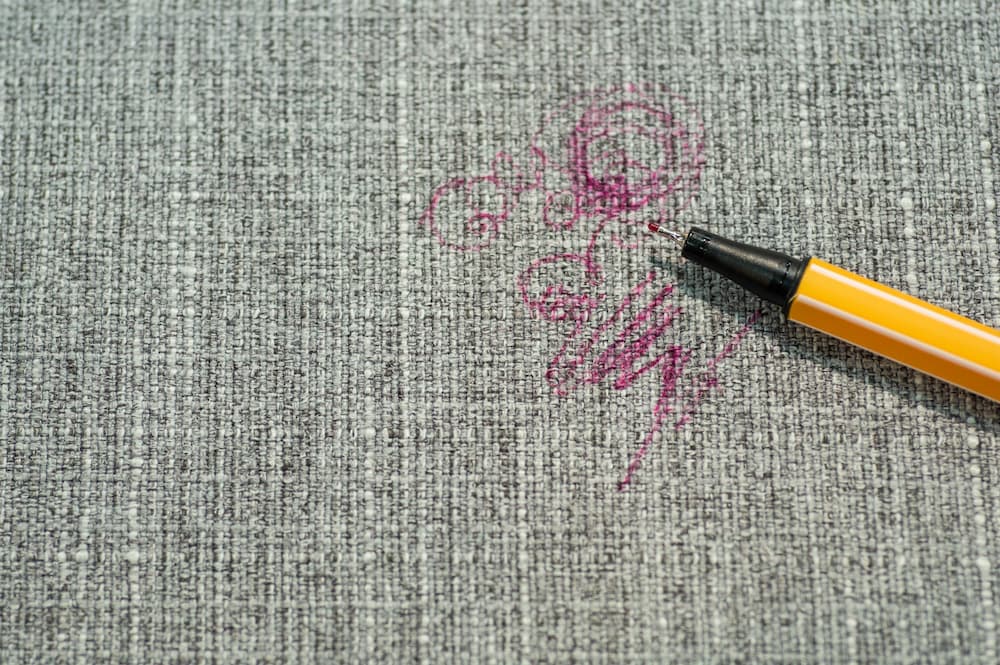 alcool isopropylique tache encre canapé nettoyage naturel