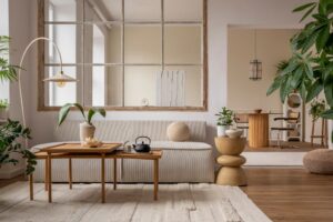 salon lumineux au style naturel minimalisme chaleureux 2026 couleurs beige et verts