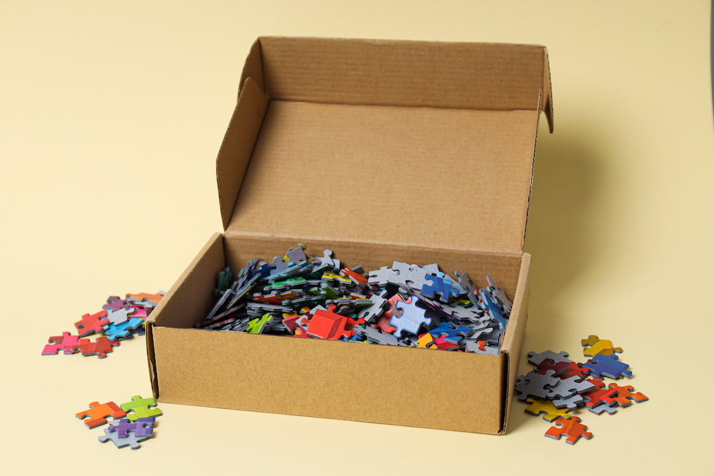 stocker ses puzzles en boîtes de carton pour gagner de la place