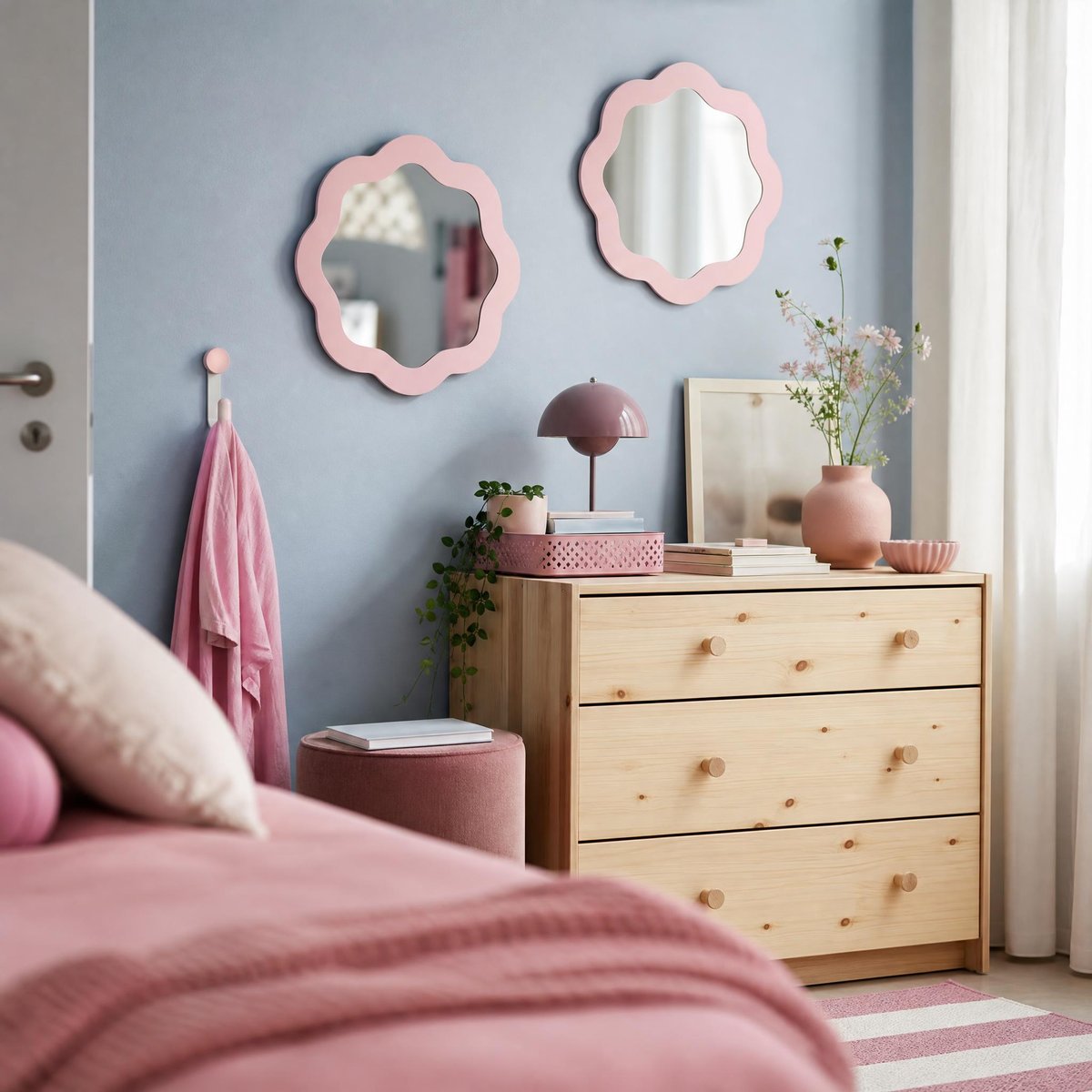 ajouter une touche rose Rebel Pink à votre déco avec le miroir PRUNKHALLON