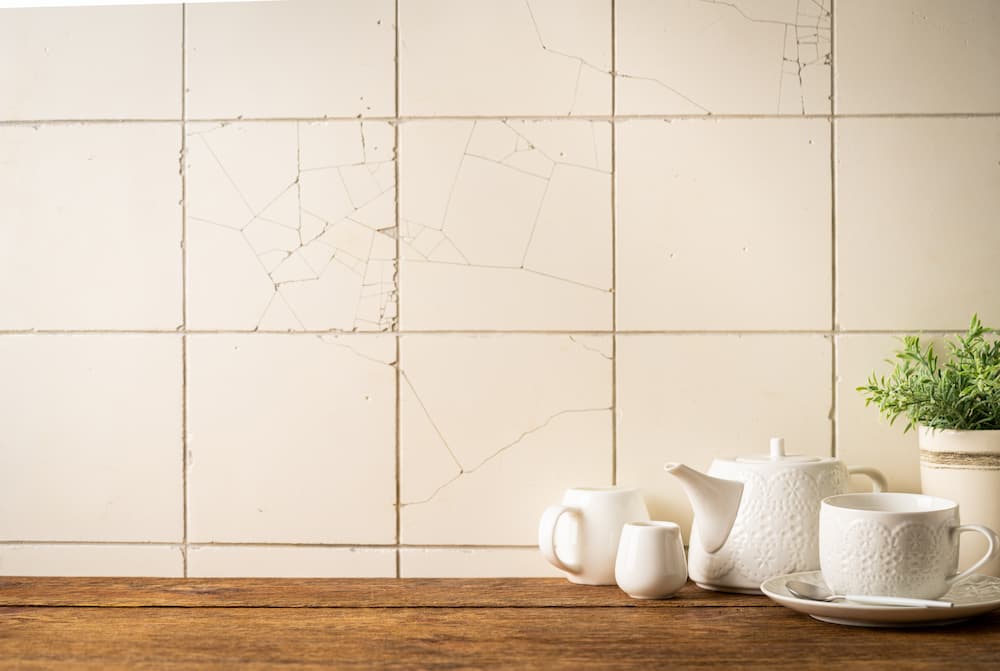 idées pour relooker les joints de carrelage avec de la peinture