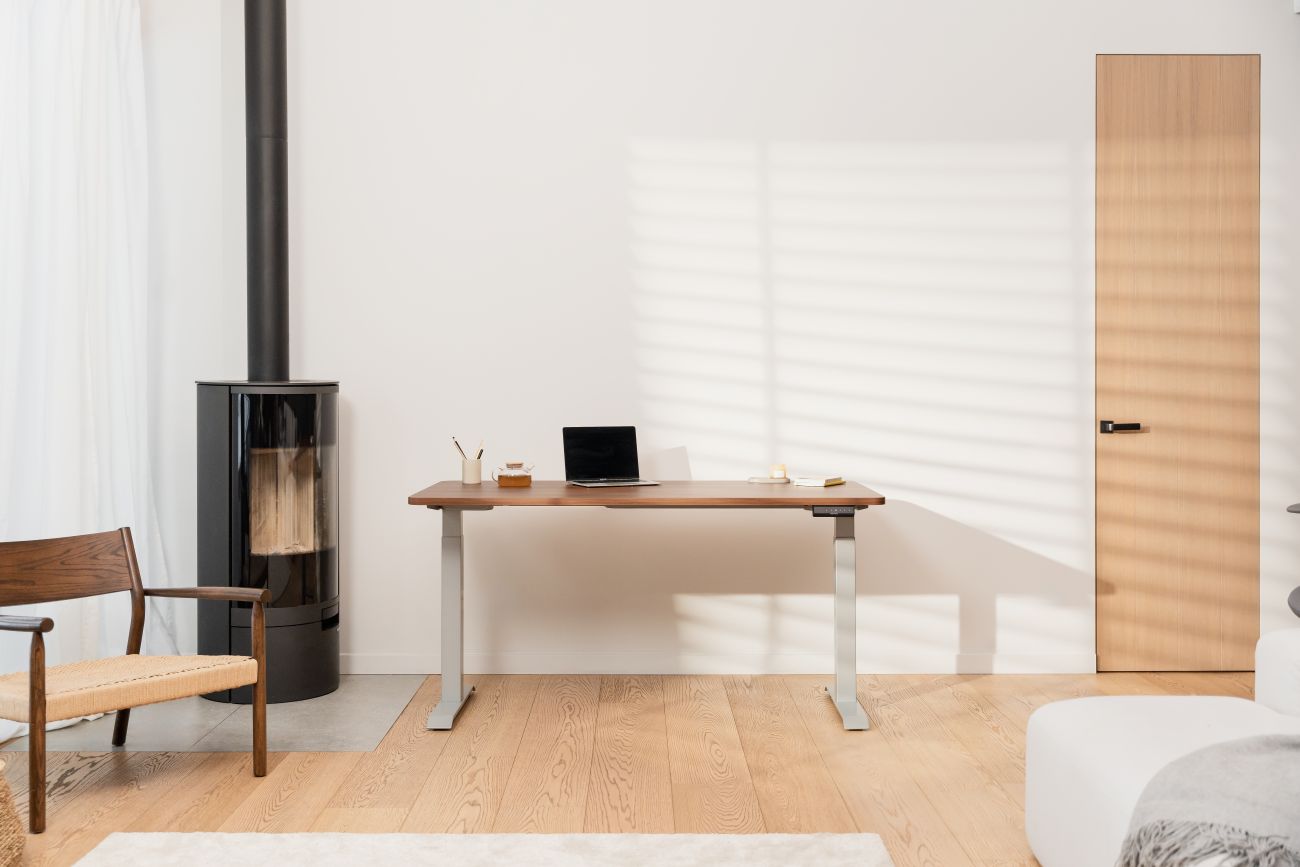 aménager un espace de travail moderne et ergonomique, bureau assis debout