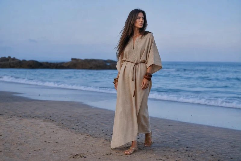 Robe longue caftan lin sable plage atlantique